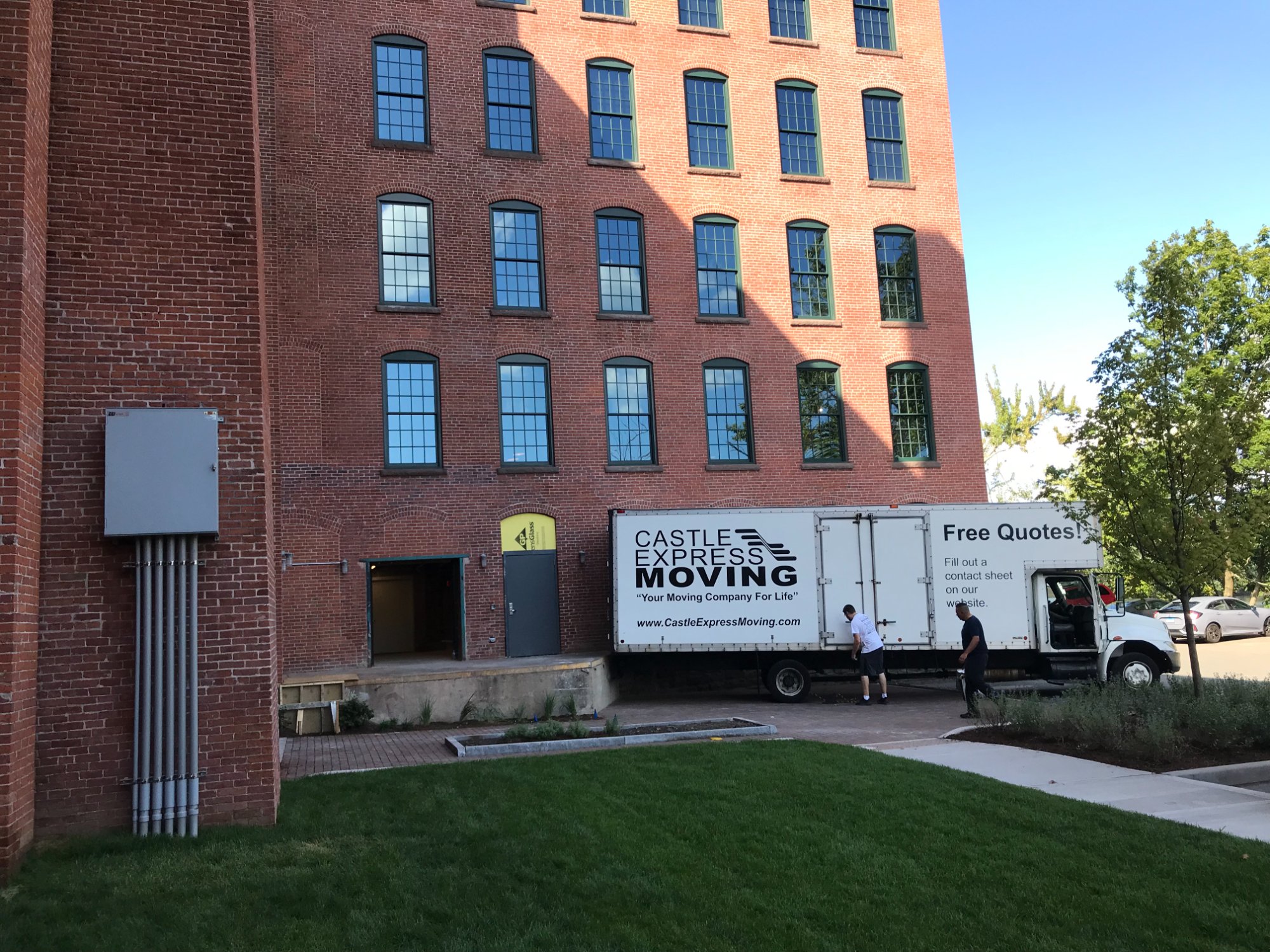 Castle Express at commercial building move