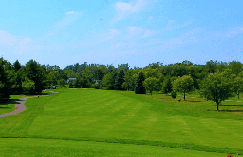 golf field in enfield